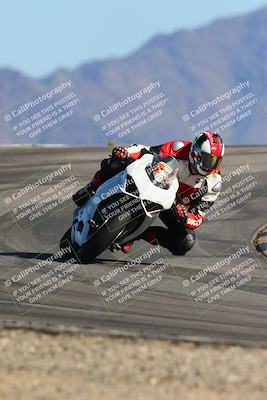 media/Feb-03-2024-SoCal Trackdays (Sat) [[767c60a41c]]/9-Turn 12 (115pm)/